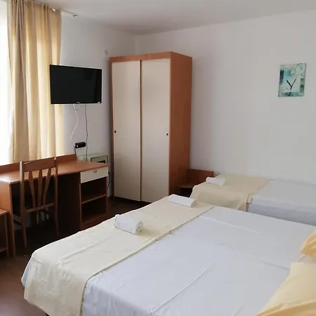 за гости герови 3* Несебр