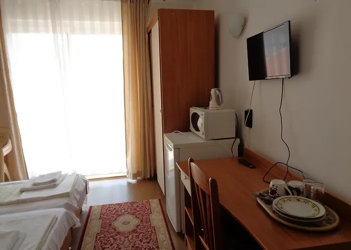 за гости герови 4*